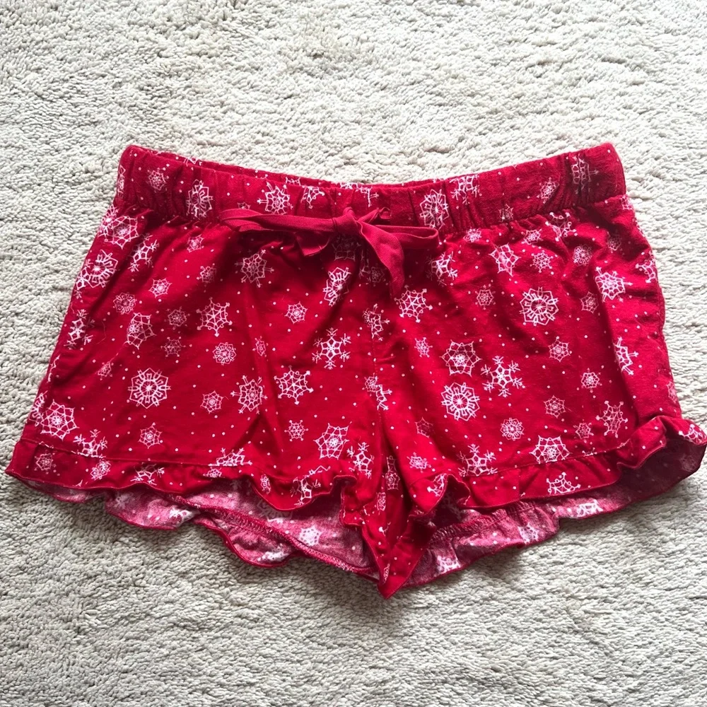 Snowflake, flannel sleep or lounge shorts - Picture 1 of 3